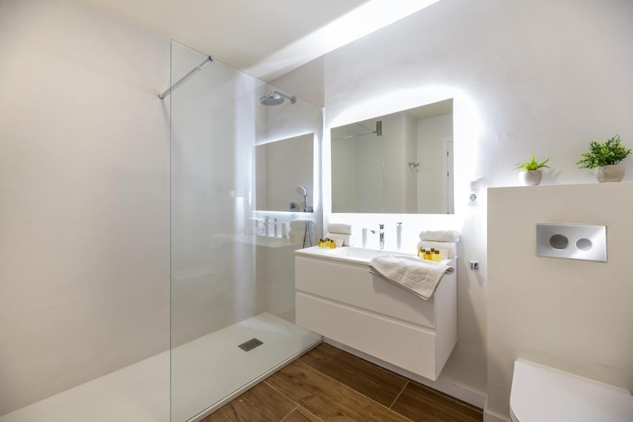 Vacation Marbella I Top 1 Puerto Banus Sea Front Rental, Renovated Ngoại thất bức ảnh